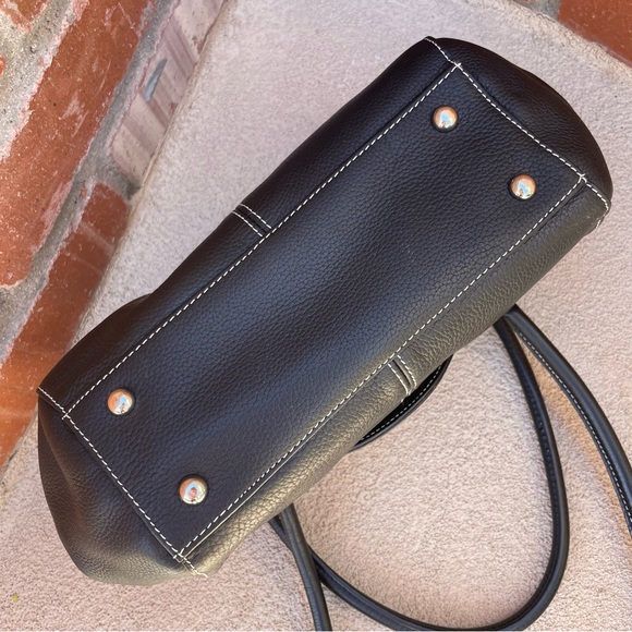 Tignanello • Leather Doc Style Satchel Bag in Black AND V.FRAAS Scarf BUNDLE - Picture 6 of 11